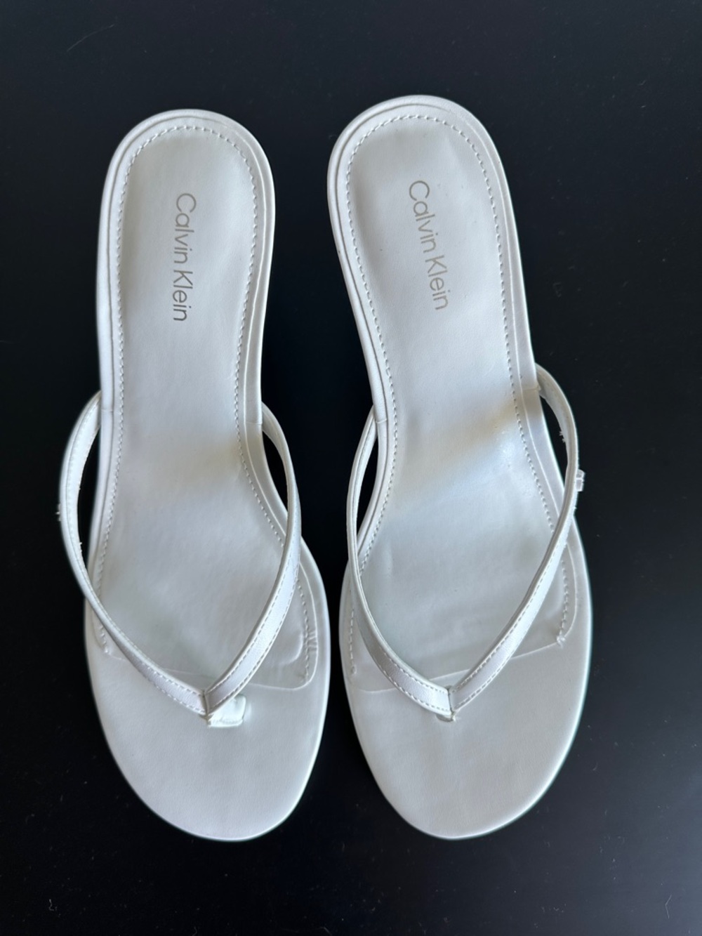 Calvin Klein White Women's Thong Slide Sandals